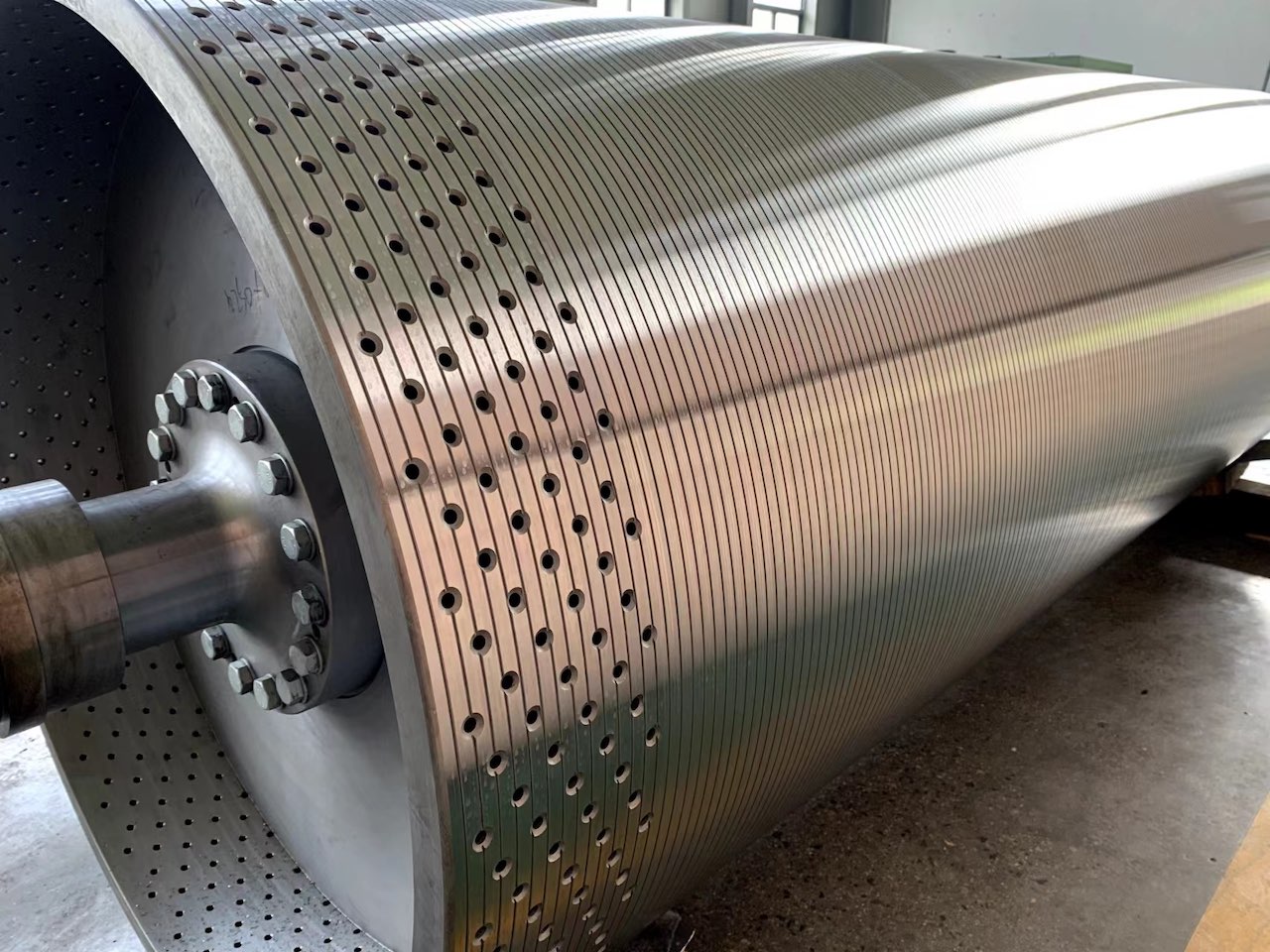 Spulentrommel für Seidenpapiermaschine