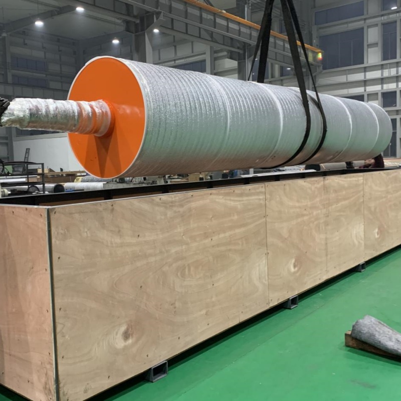 Rollo aspirador para sección secadora