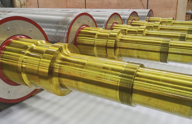 Rollenspule für Seidenpapiermaschine